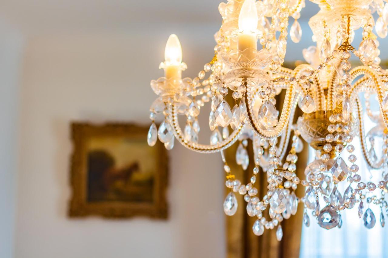 Classic Style Apartment In The Center Of Рига Екстер'єр фото